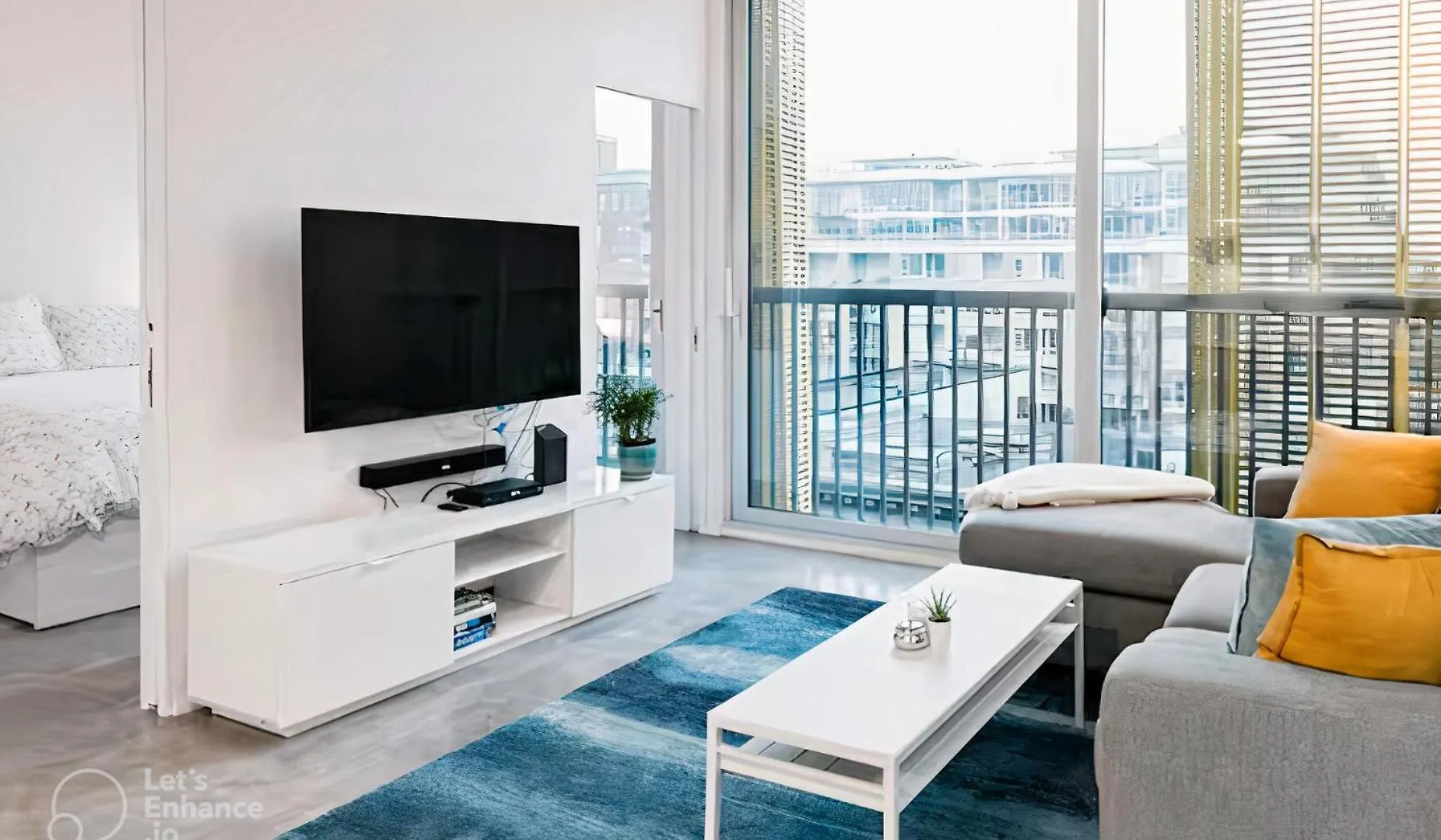 Modern, Bright & Central 1-Bed Downtown Apt Close To Rogers Arena Vancouver 0*,  Canada
